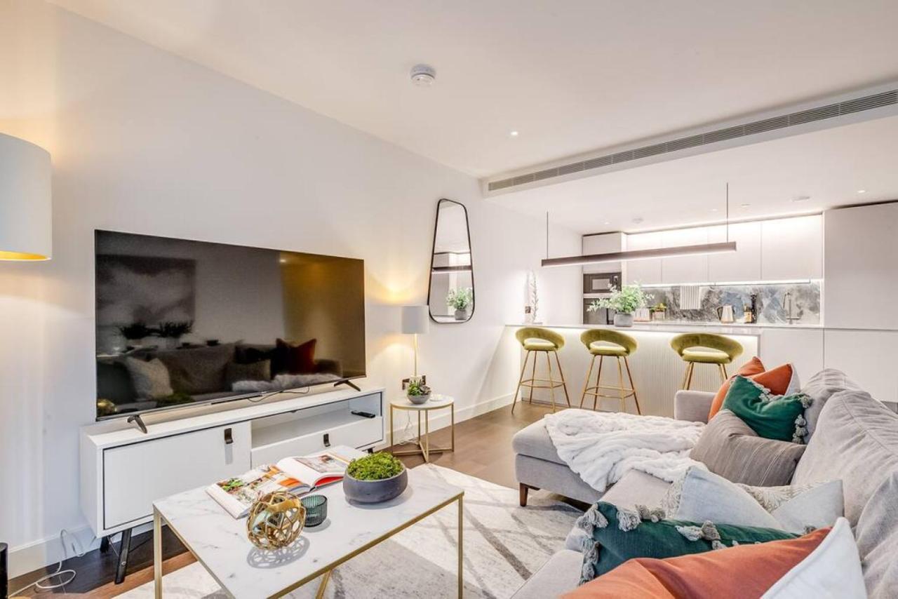 Apartment Sleek 2br Hideaway Balcony Near Westfield