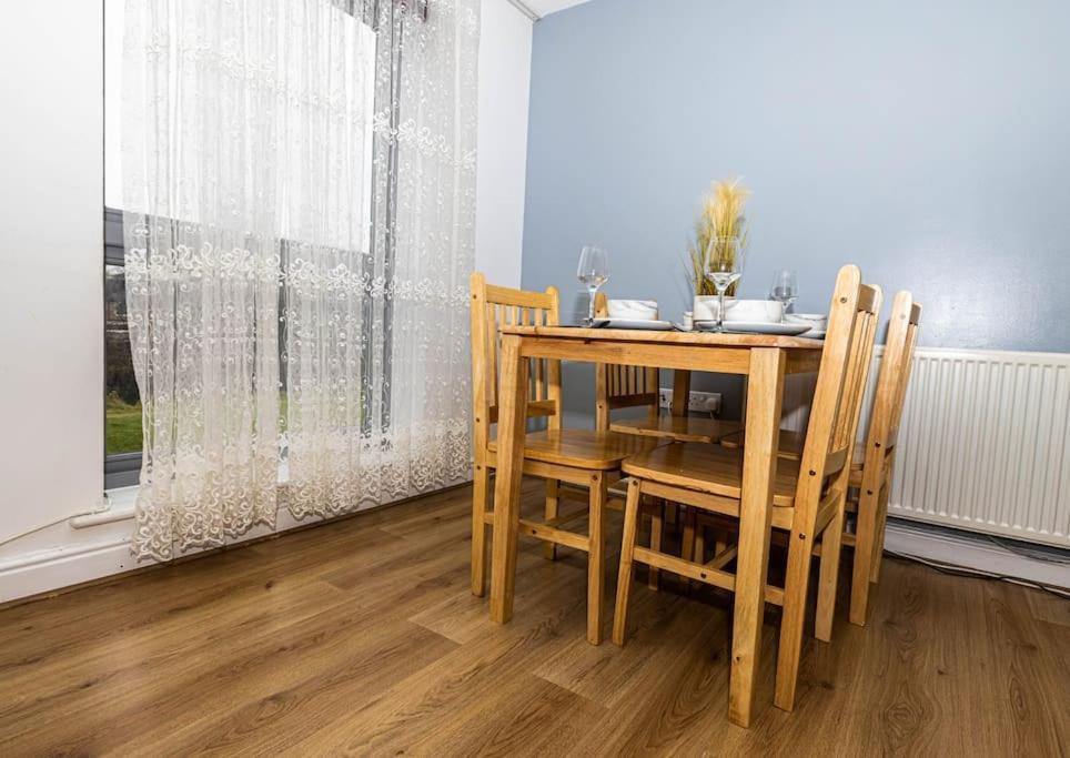 Pristine Relocation Pamers * Londres
