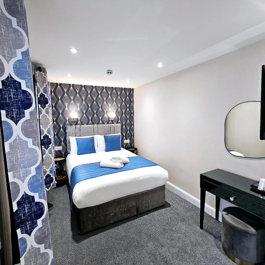 Mentone - Hotel 3*