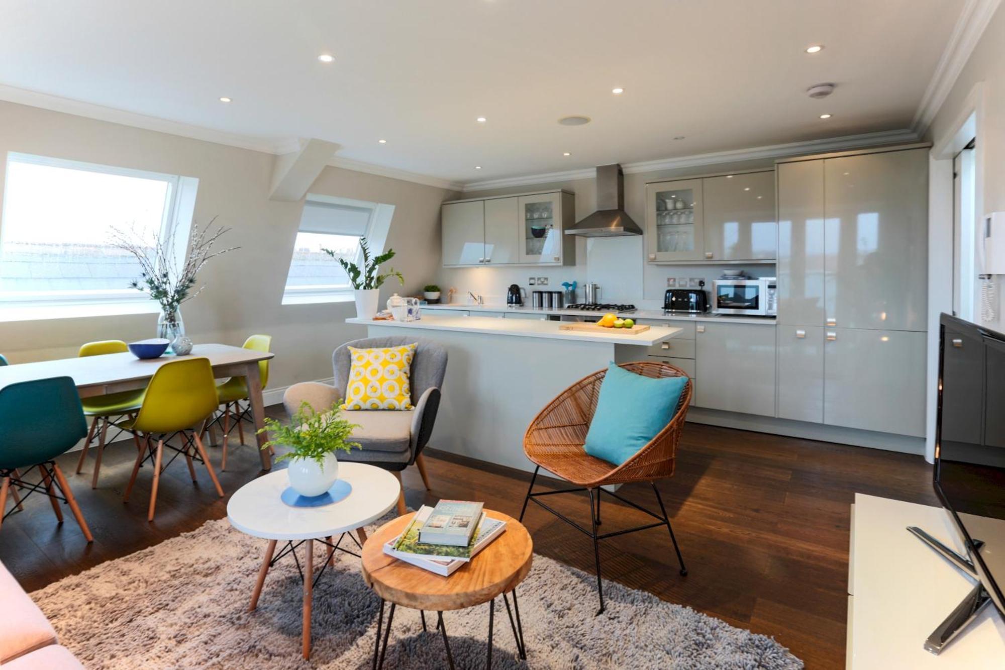 Apartment White Hill House 5