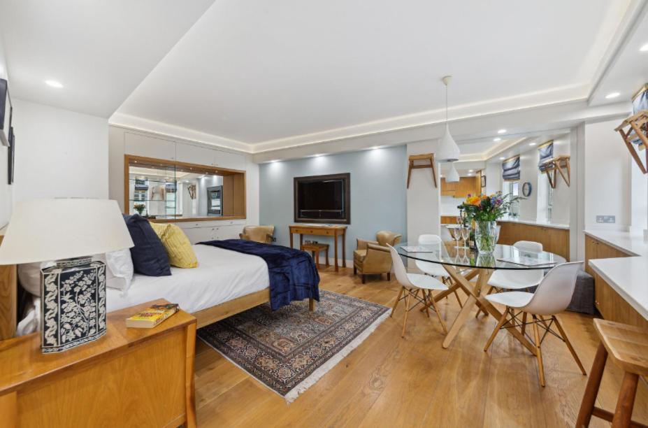 Nell Gwynn Chelsea Aparthotel London