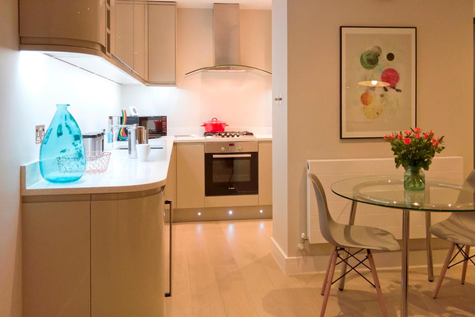 Fernlea Garden 8 Apartment London