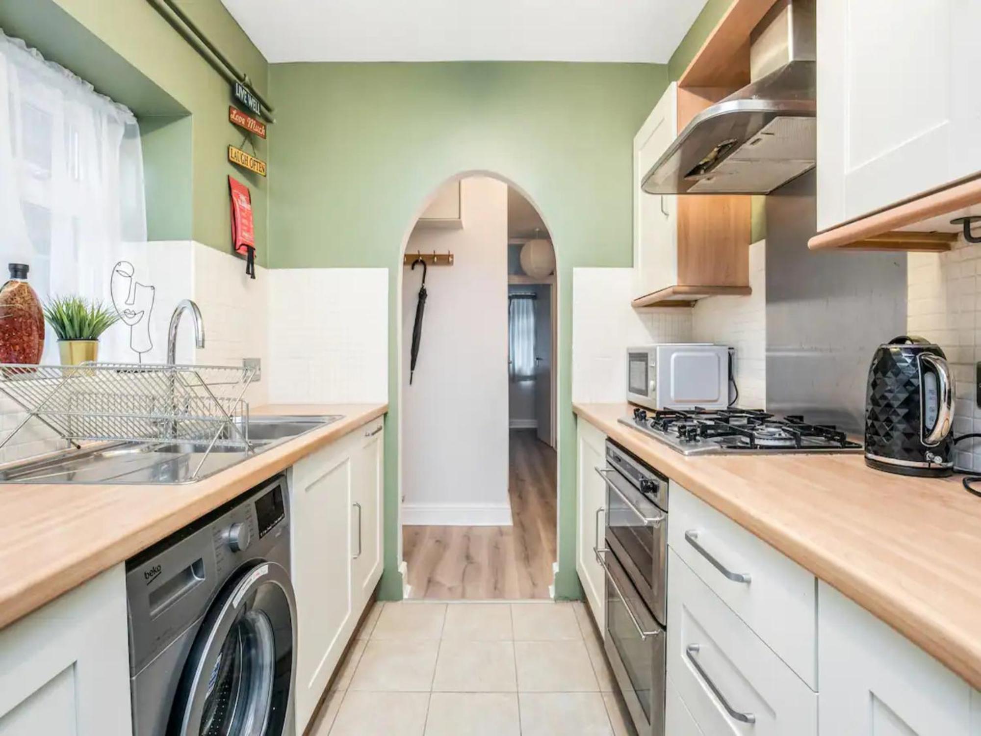 Holiday home Pass The Keys Break London