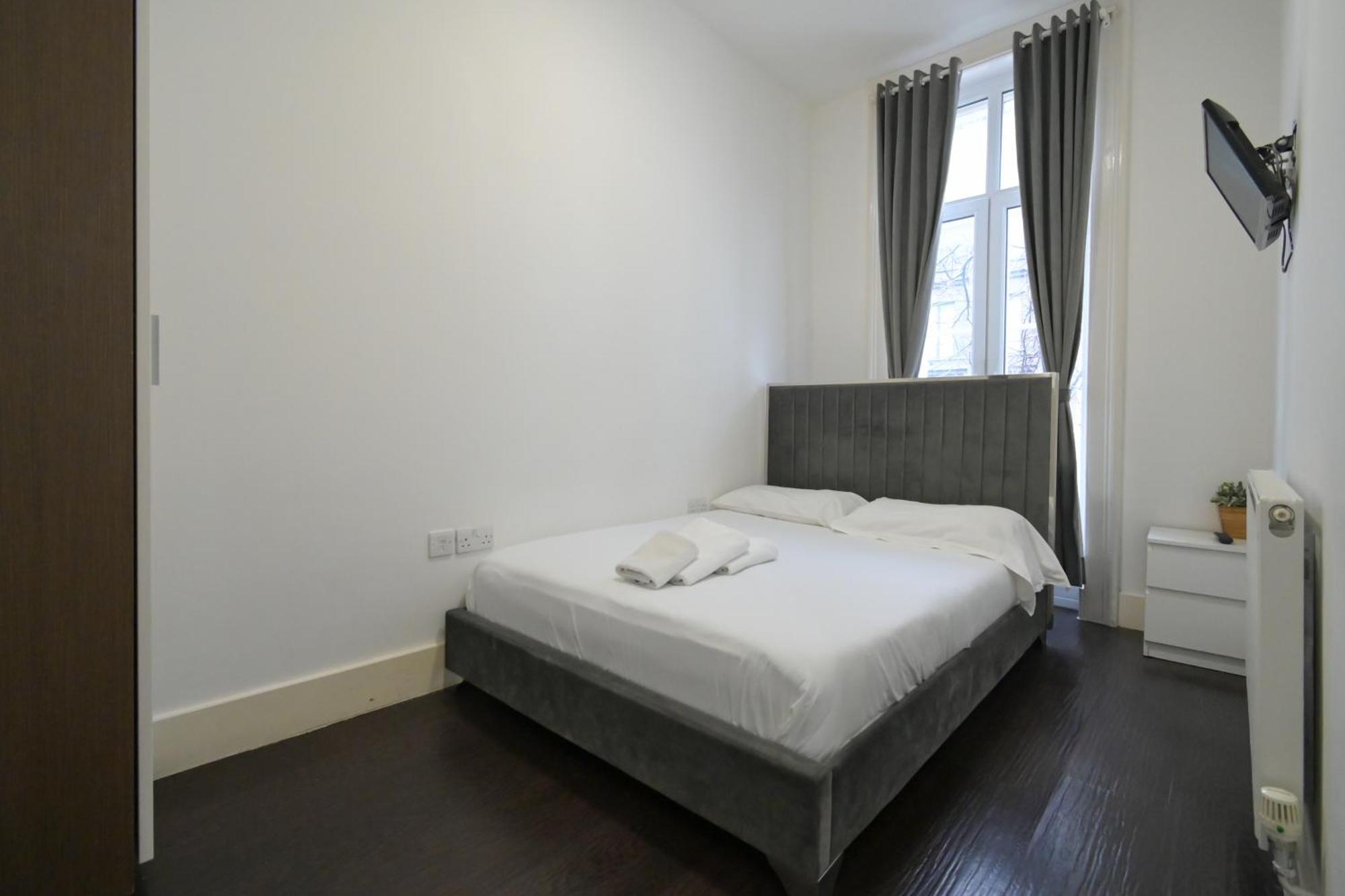 Charlotte Street By News * London