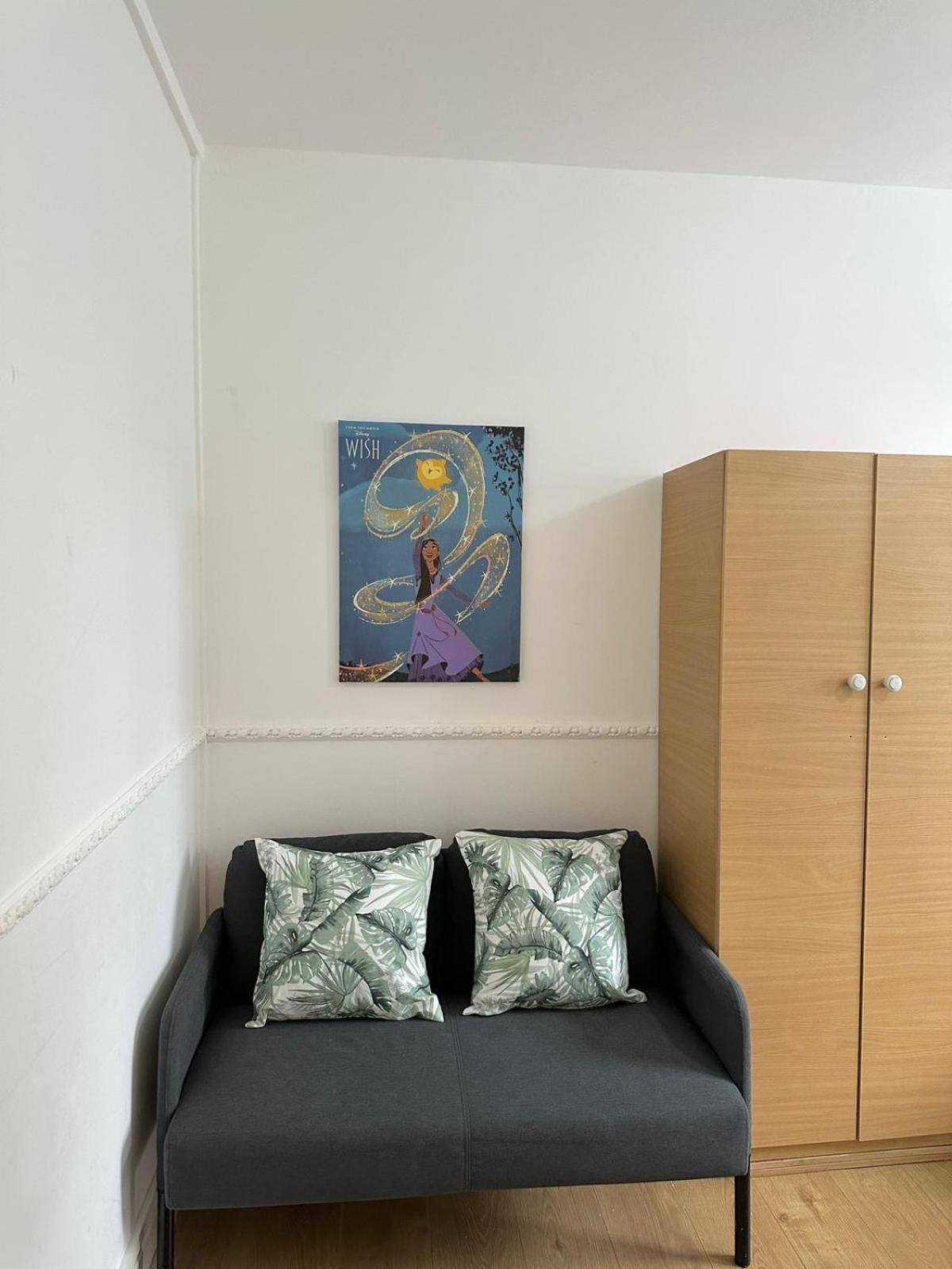 Apartment 2 Bedroom Flat, 2 Minutes Walk To Bethnalgreen Station,
