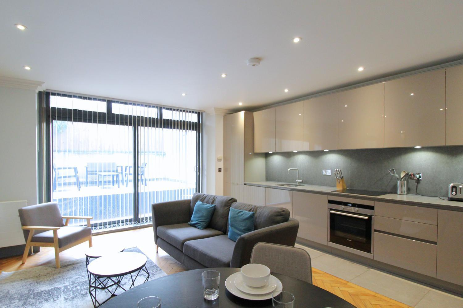 Apartment Barons Court Queens Club By Viridian