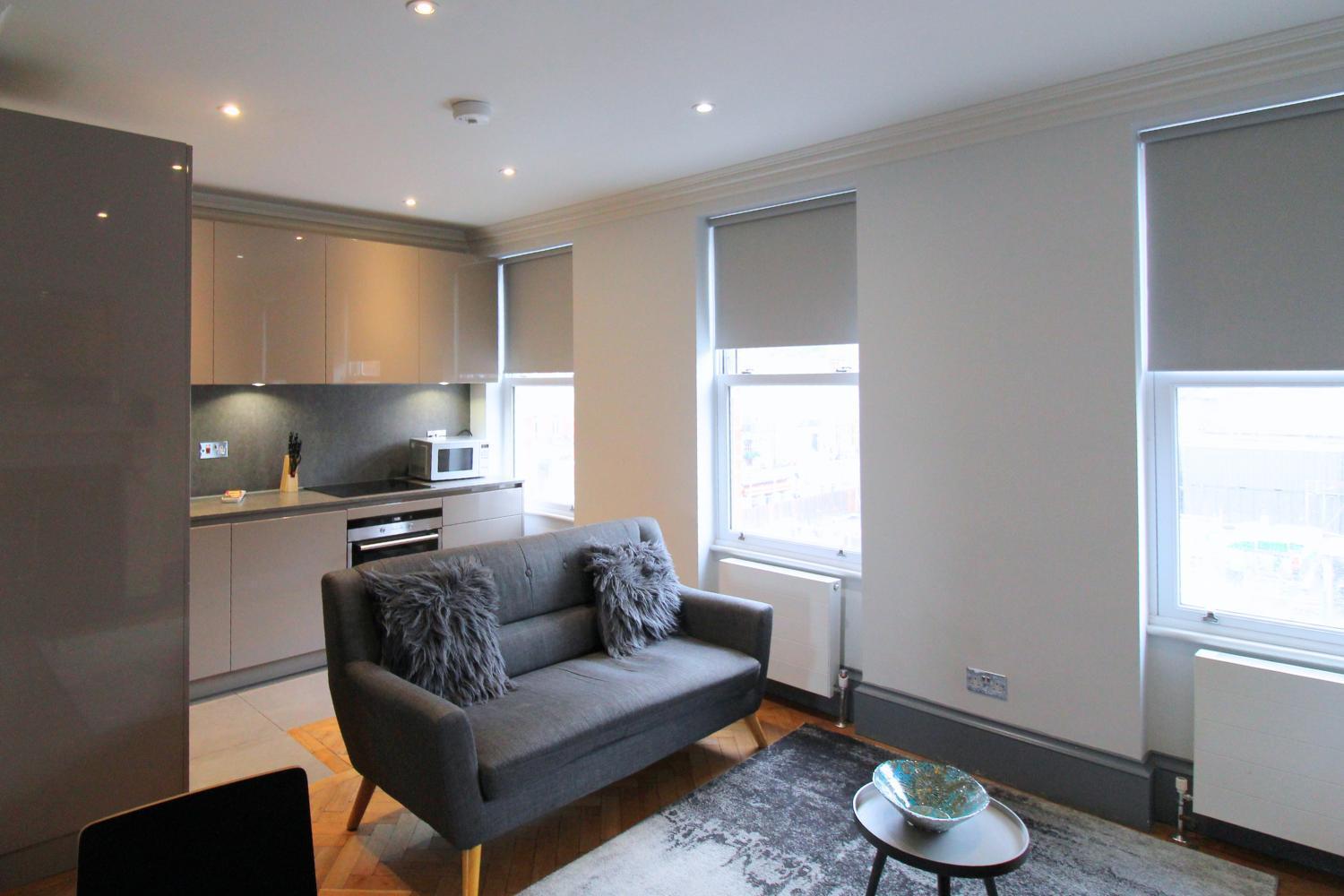 Barons Court Queens Club By Viridian Apartment