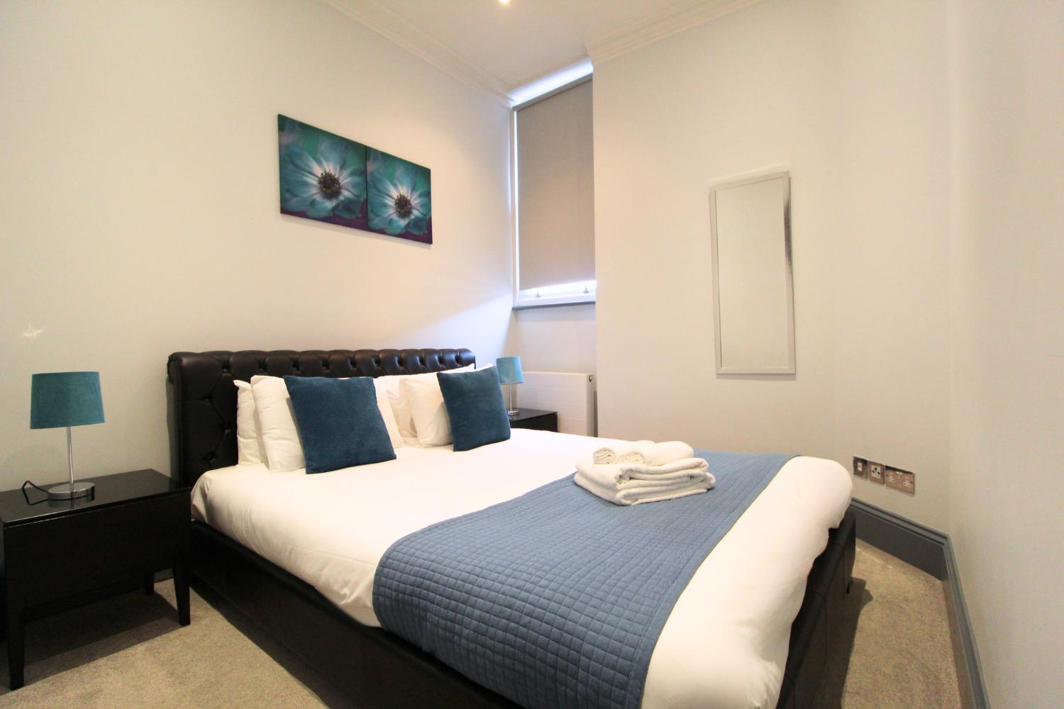 Barons Court Queens Club By Viridian Apartment *