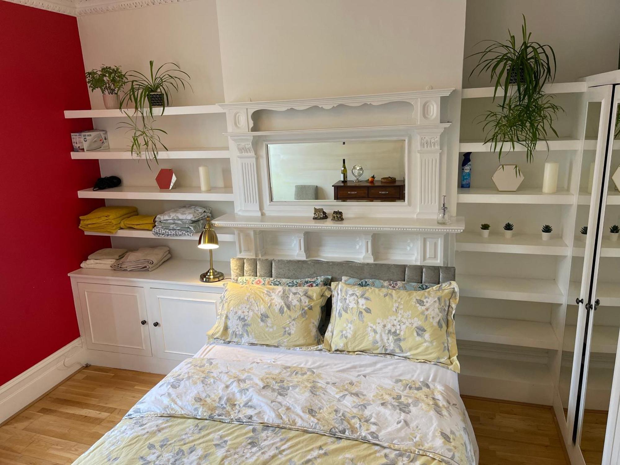 Apartment 10 Min To The Heart Of - Zone 2 - Charming 2 Bed