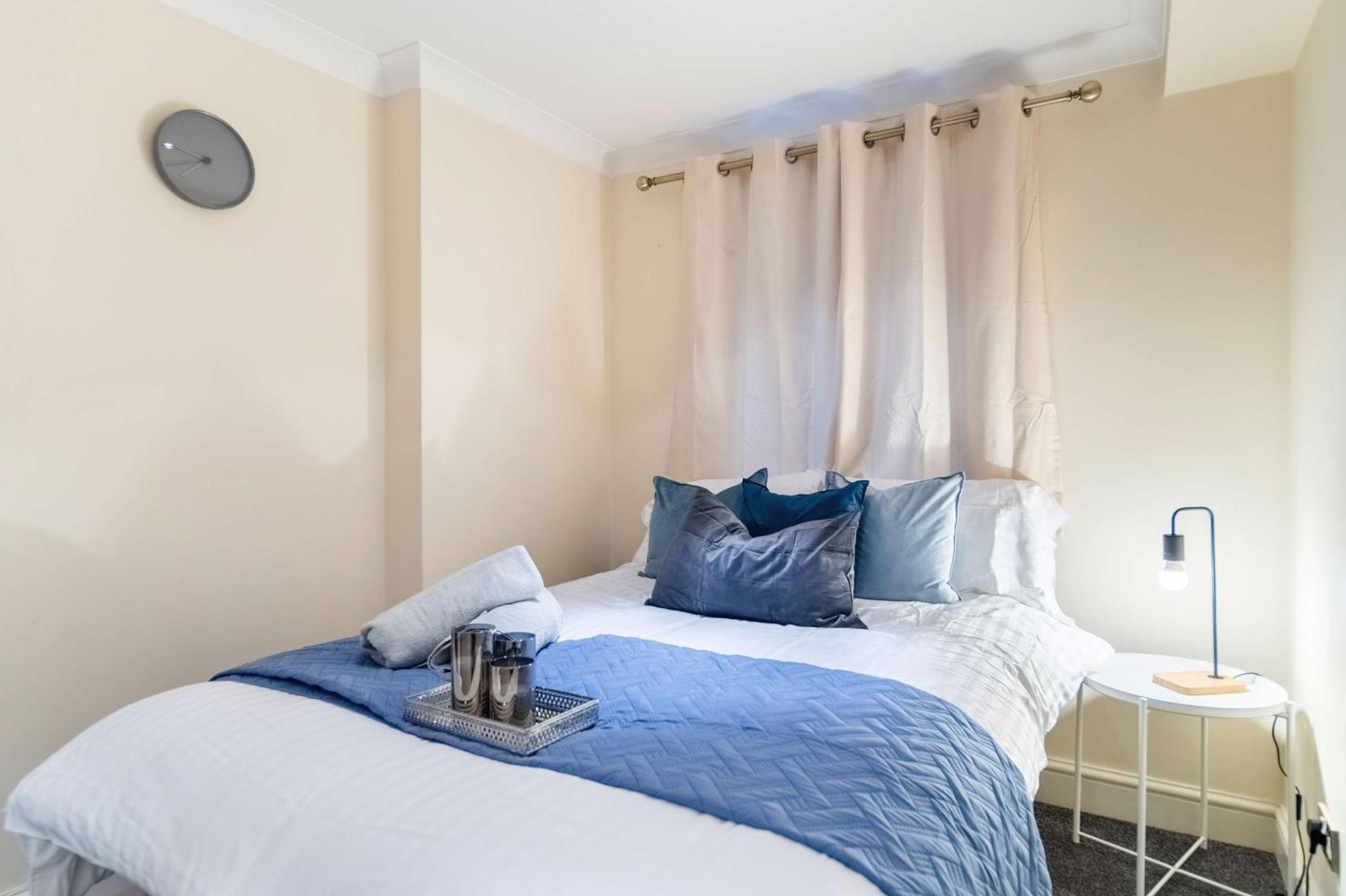 Ferienhaus Chic 3-bed Mews Townhouse St John's Wood With Free Wifi London
