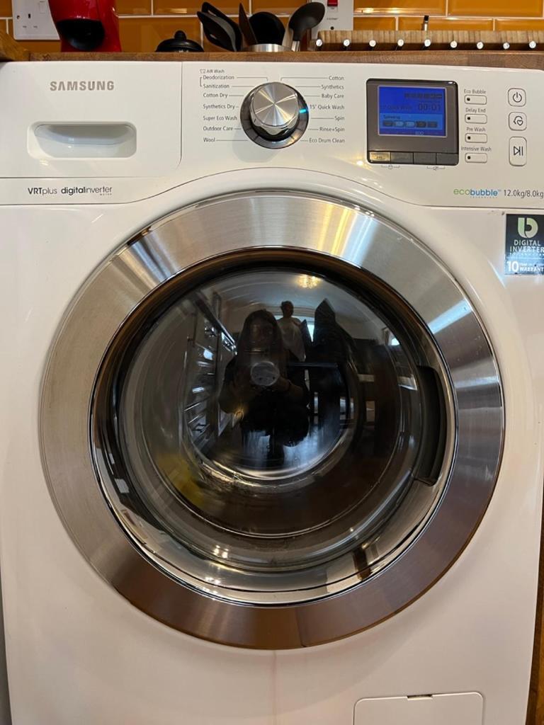 Apartment Great 2 Bedrooms 15 Mins From The Centre