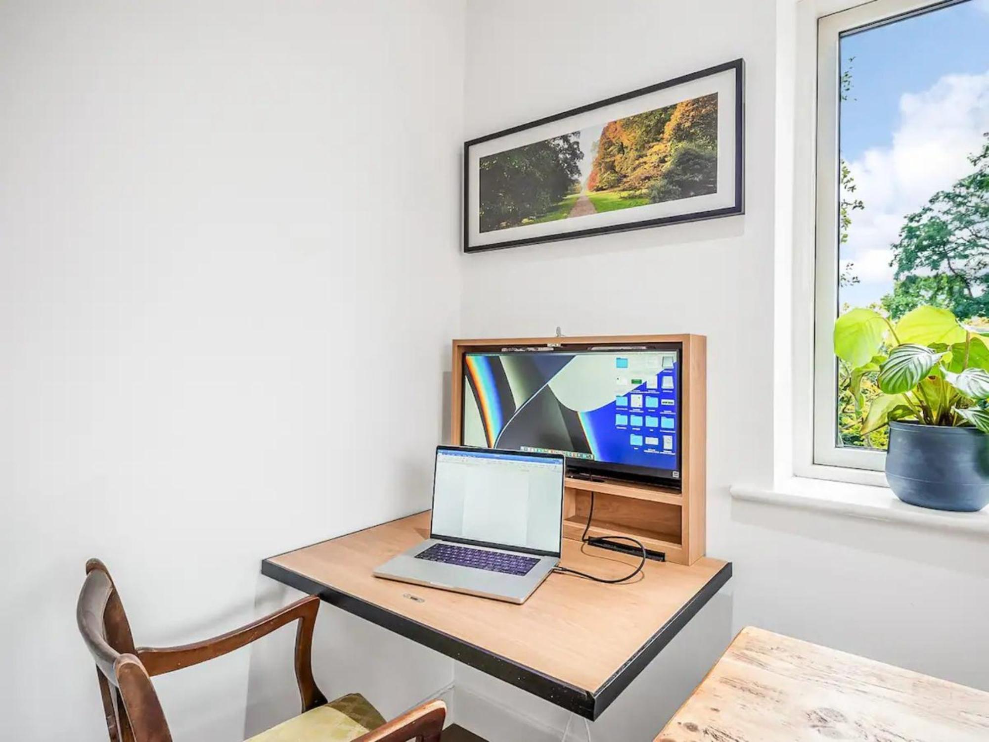 Apartment Pass The Keys Modern Terrace In Putney *
