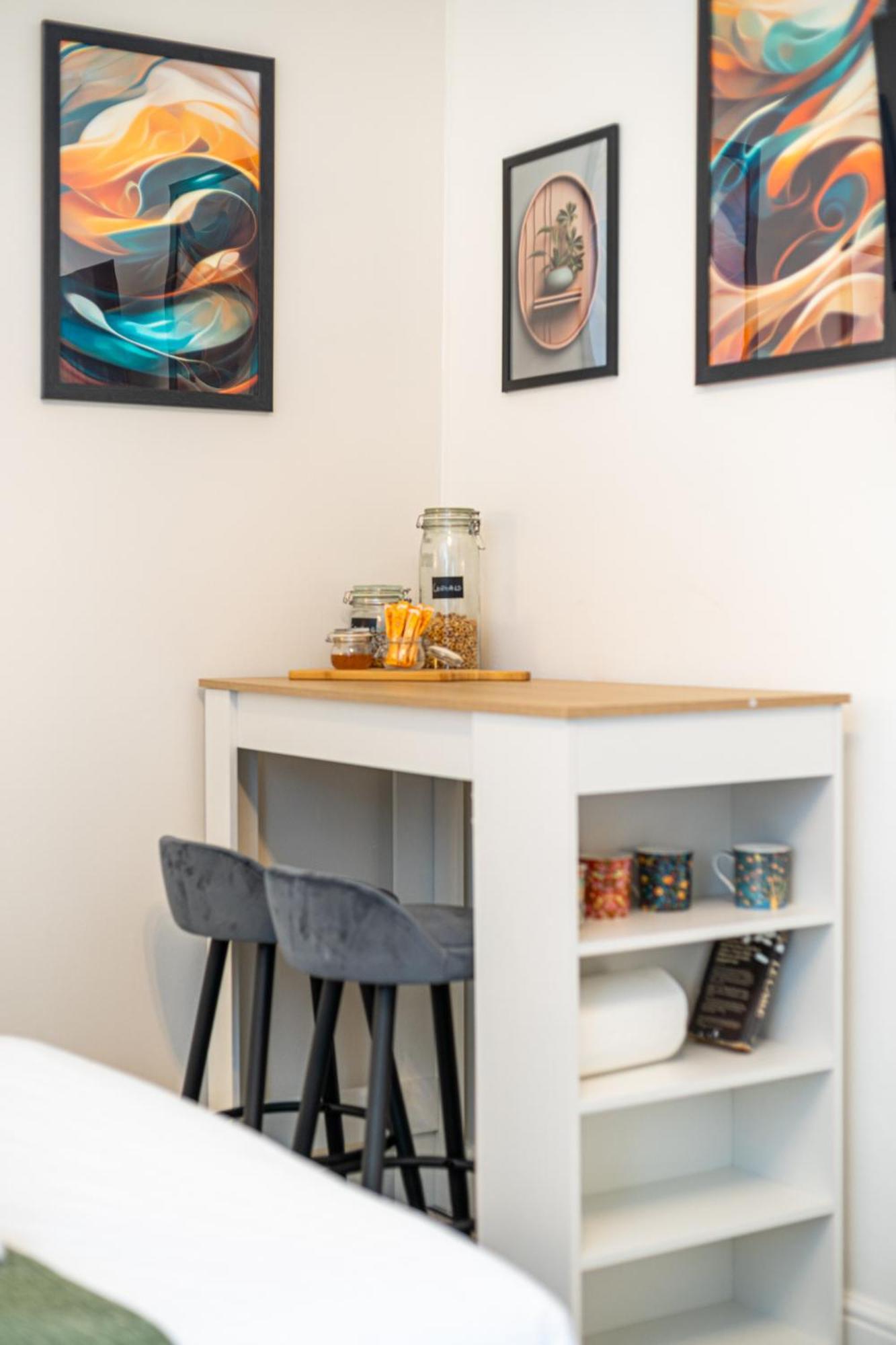 Highbury & Islington Hub * London