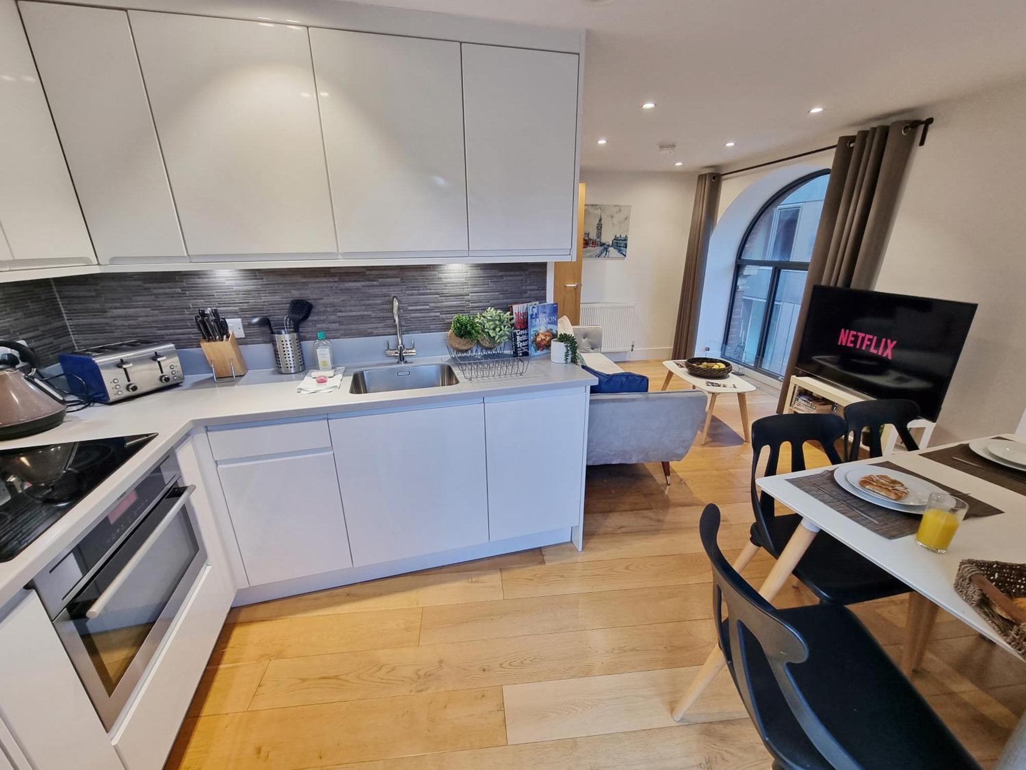 Shard View Apartment *