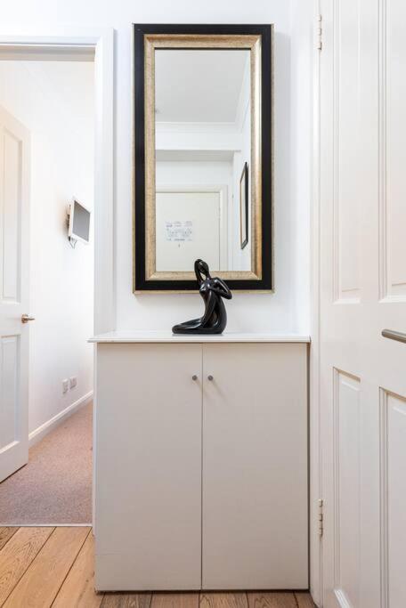 Apartamento Chic - Fabulous Central Location In Zone 1 *