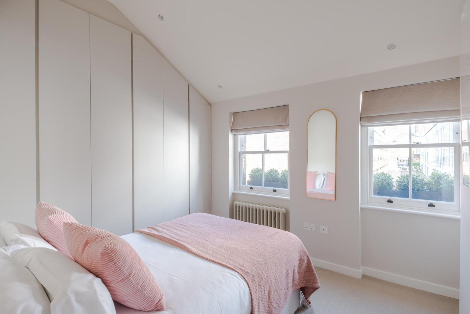 Parkside House - Regent's Park - By Frankie Says *