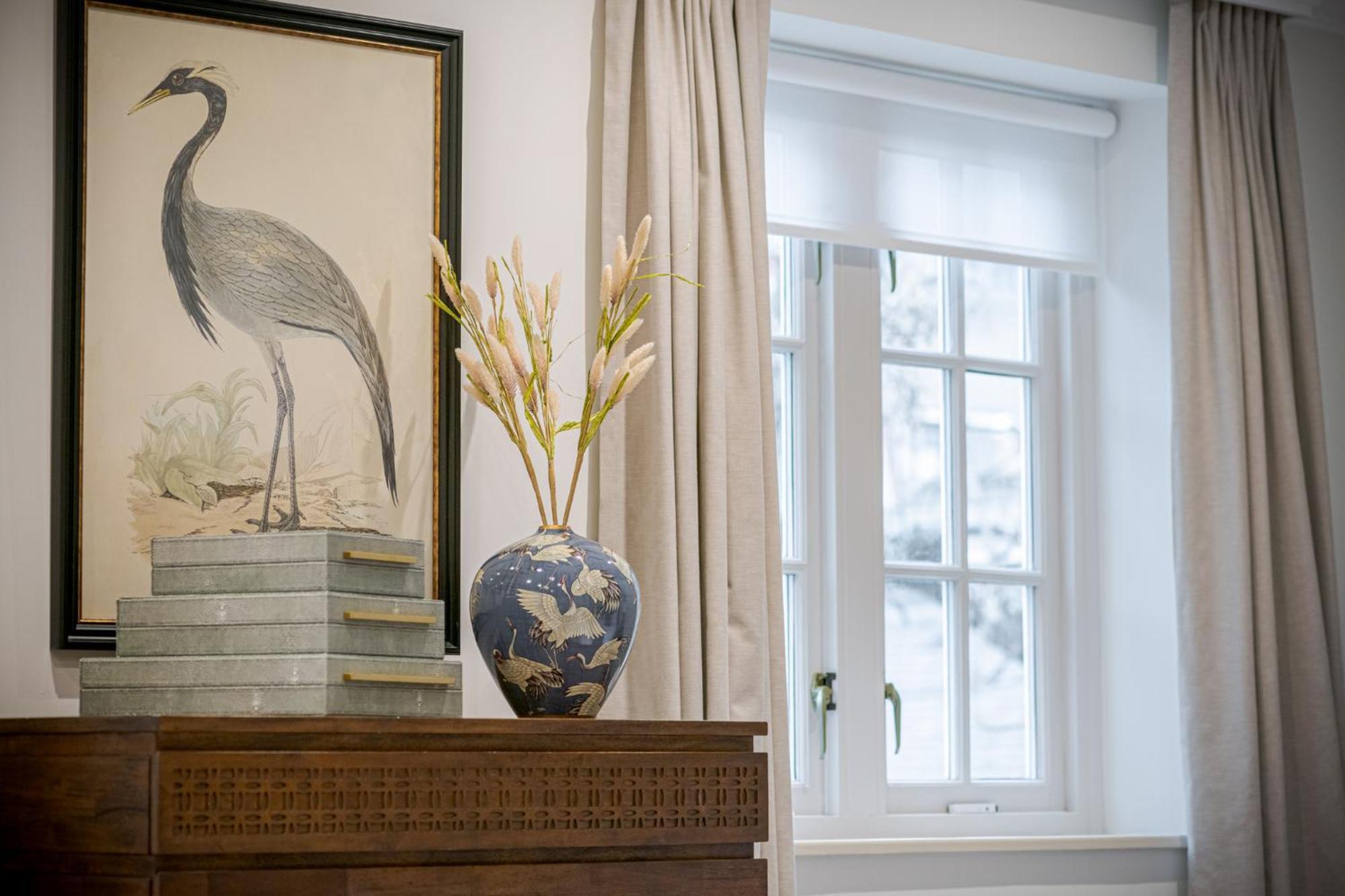 Modern 3 Bedroom Luxury House With Garage In Apartamento Londres