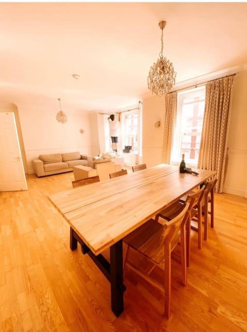 Apartamento Luxury 3 Bedroom, 3 Bath By Oxford St & Soho *
