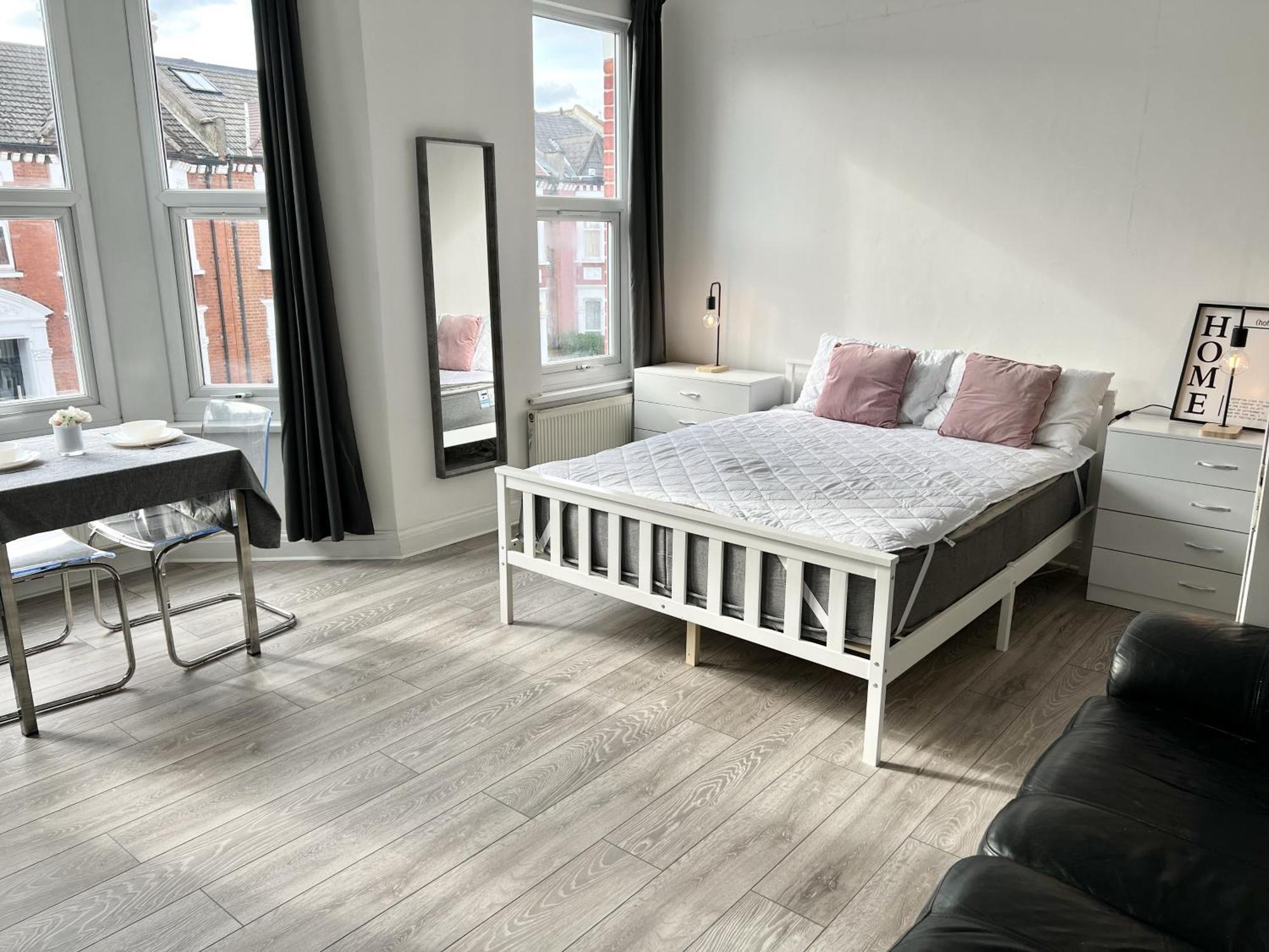 Gasthof Westfield Shepherds Bush London