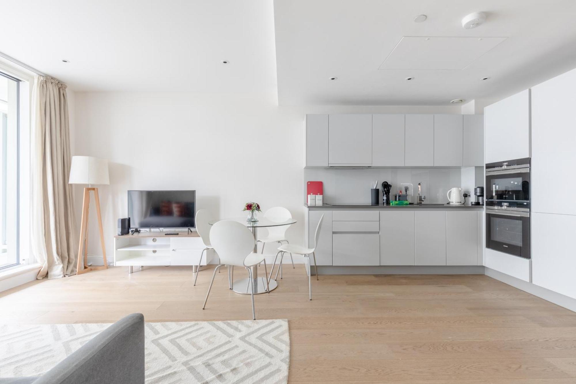 Luxury 2 Bed 2 Bath Close To Chelsea * London