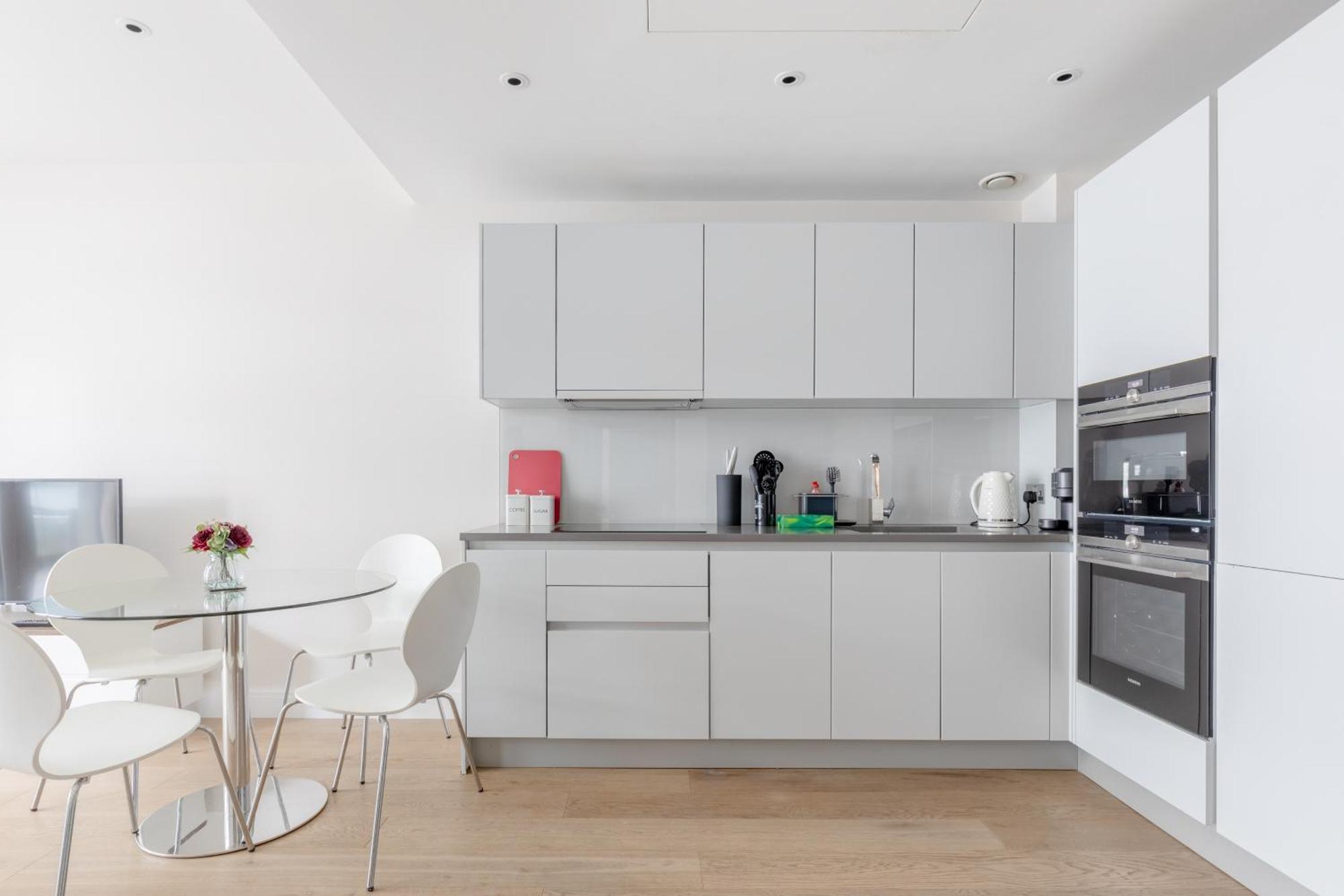 Apartment Luxury 2 Bed 2 Bath Close To Chelsea *