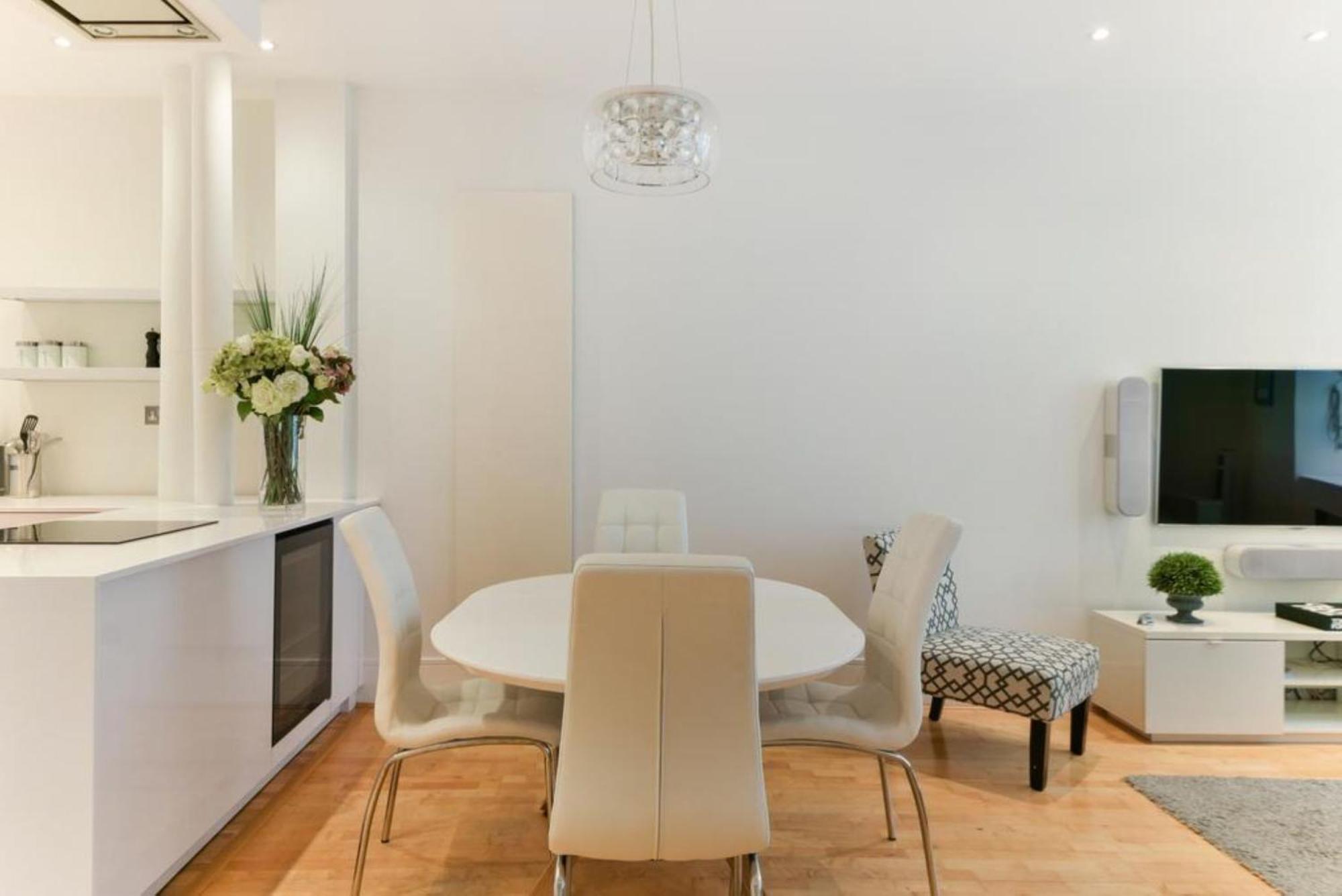 Best Mayfair Location With 2 Super King Beds Londres