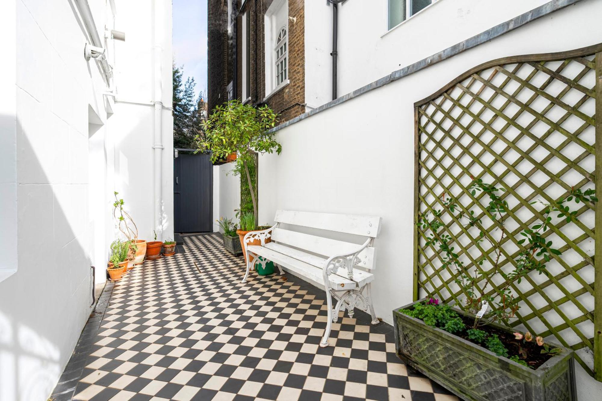 Joivy Elegant 2 Bed Near Hampstead And Camden, Sleeps 4 London
