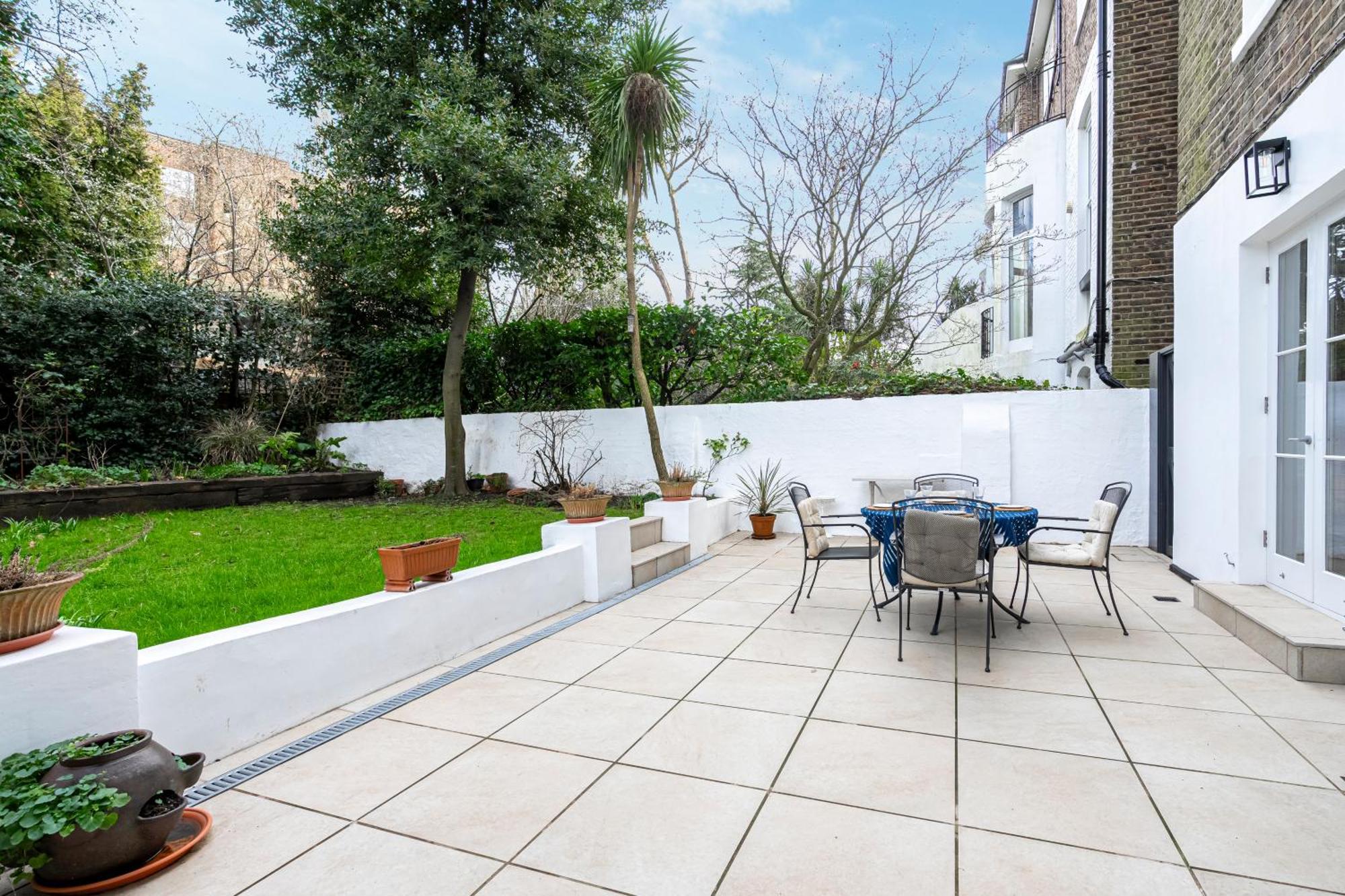 Joivy Elegant 2 Bed Near Hampstead And Camden, Sleeps 4 London