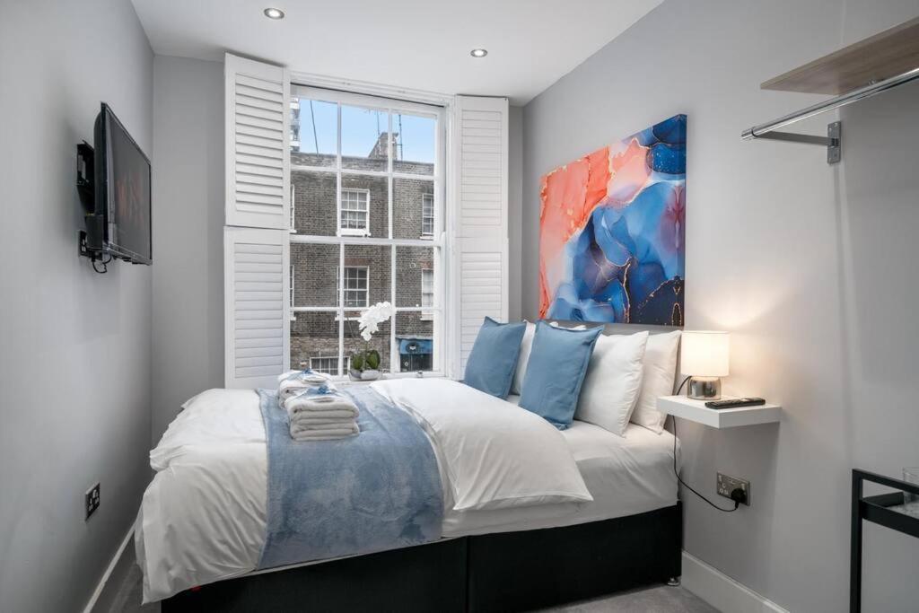 Holiday home Luxury 6 Bedroom House In Star Street *