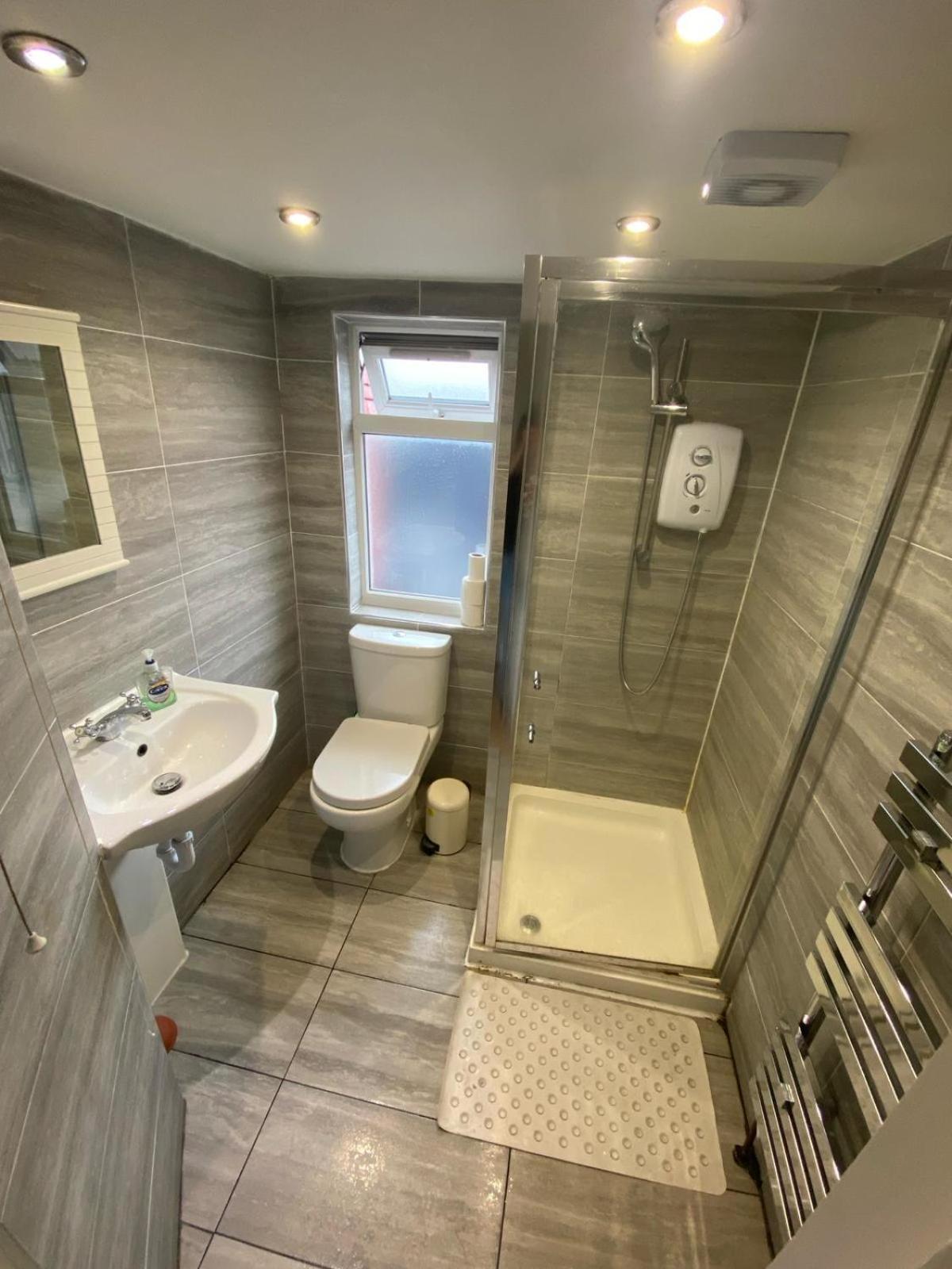 Apartment Large 6 Bedroom House - Fortescue *