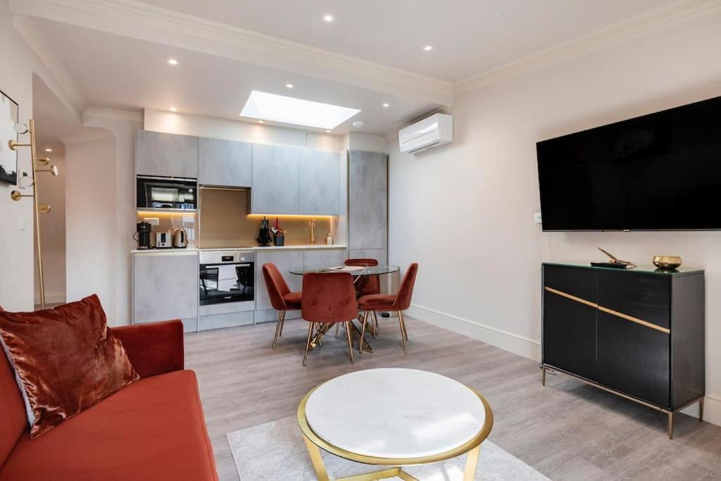 Hyde Park 9-hosted By Sweetstay Apartment *