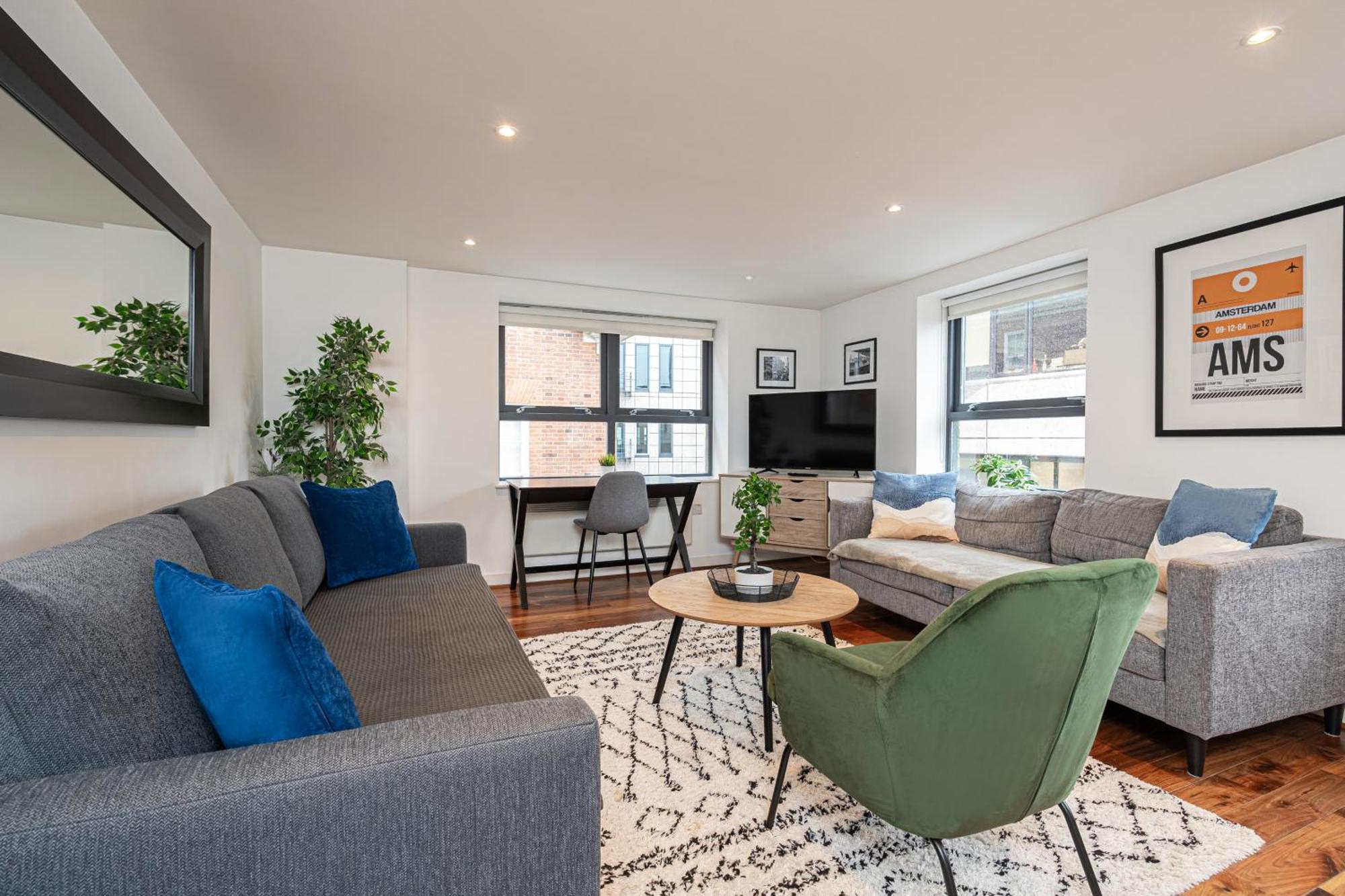 At Whitfield Street Apartment *