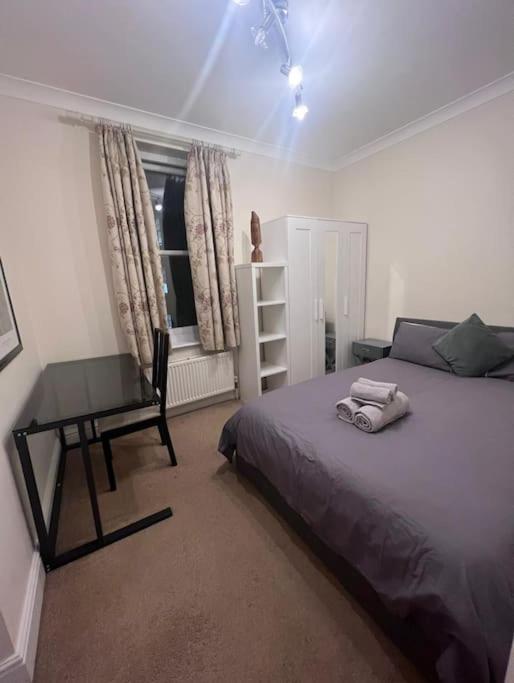 Apartamento Luxury 3 Bedroom, 3 Bath By Oxford St & Soho Londres