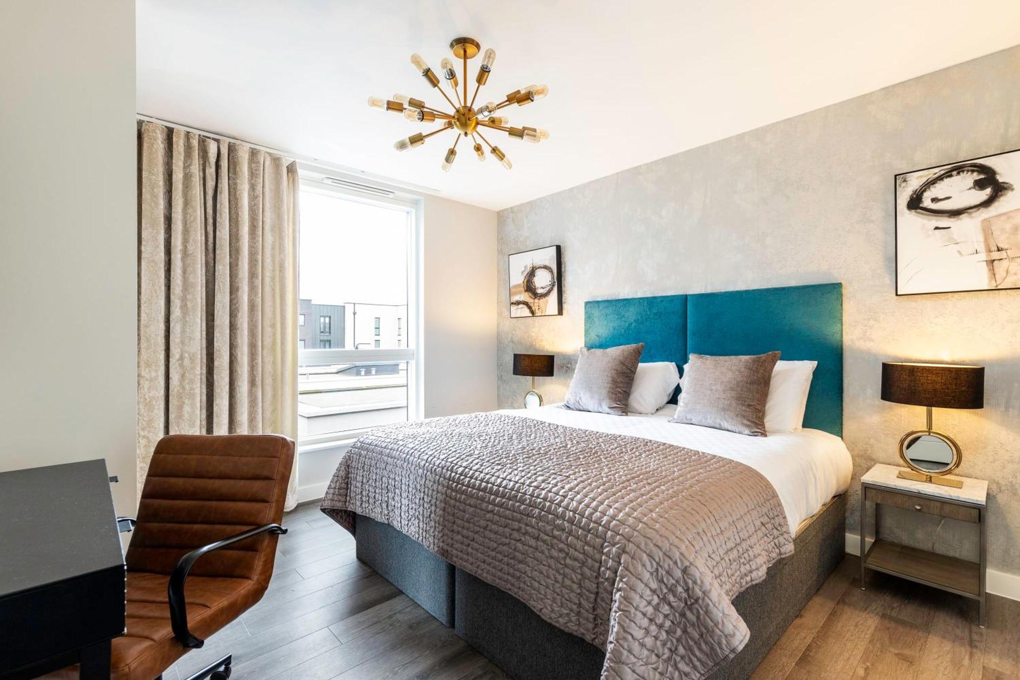 Showroom Splendour, Luxe Elegance Apartamento Londres