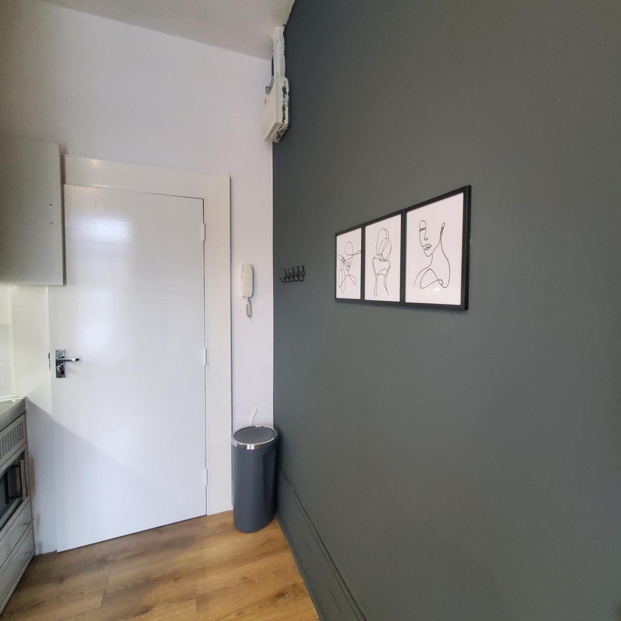 Oasis Studio Apartment