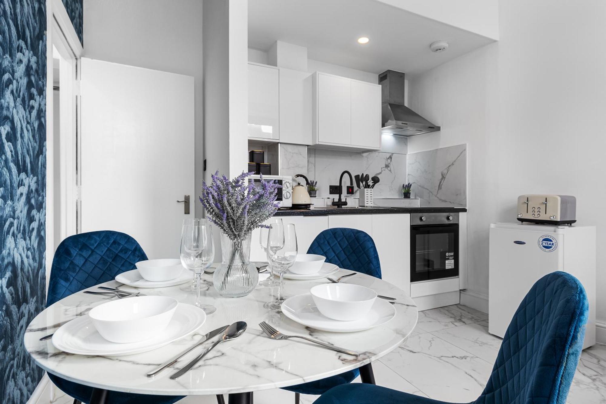 Apartamento Modern 2 Bedroom Flat - Near Primrose Hill, Camden Market, Regent's Park - Good Links To Kings Cross, Euston, Finchley Road Station - Nw3 Londres