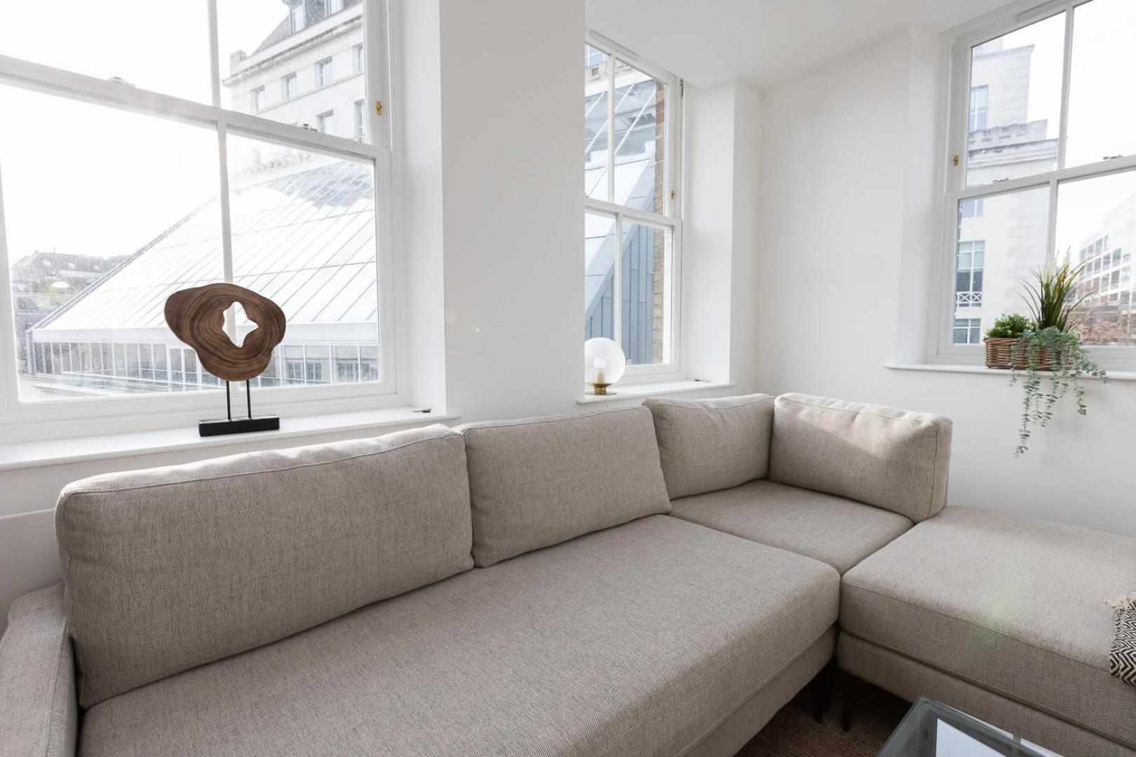 Luxury 2 Bedroom Huge Duplex Covent Garden Holborn