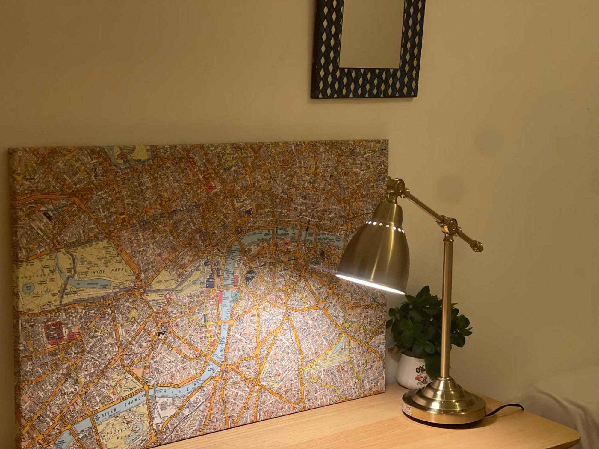 10 Min To The Heart Of - Zone 2 - Charming 2 Bed * London