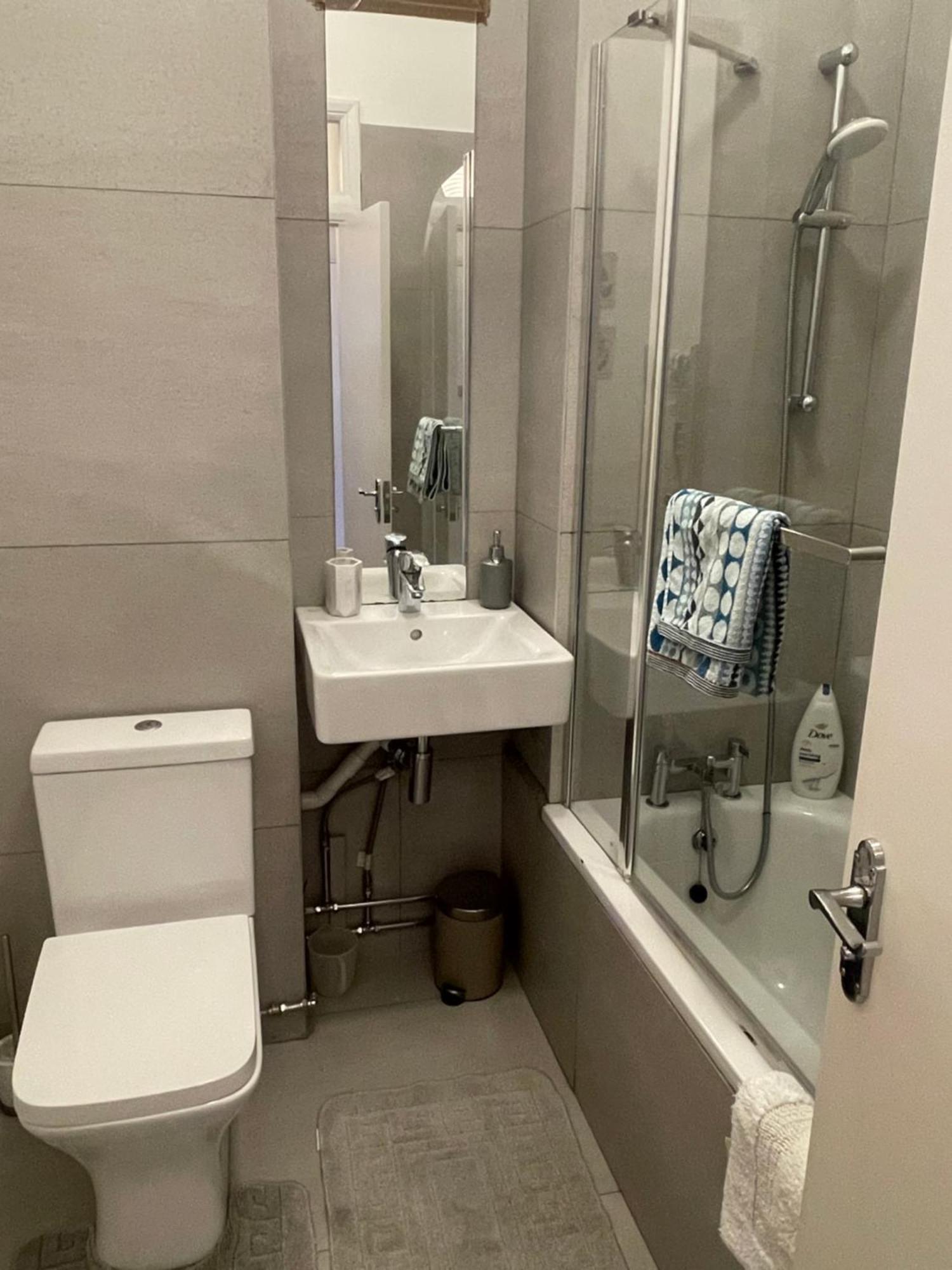 Apartment 10 Min To The Heart Of - Zone 2 - Charming 2 Bed
