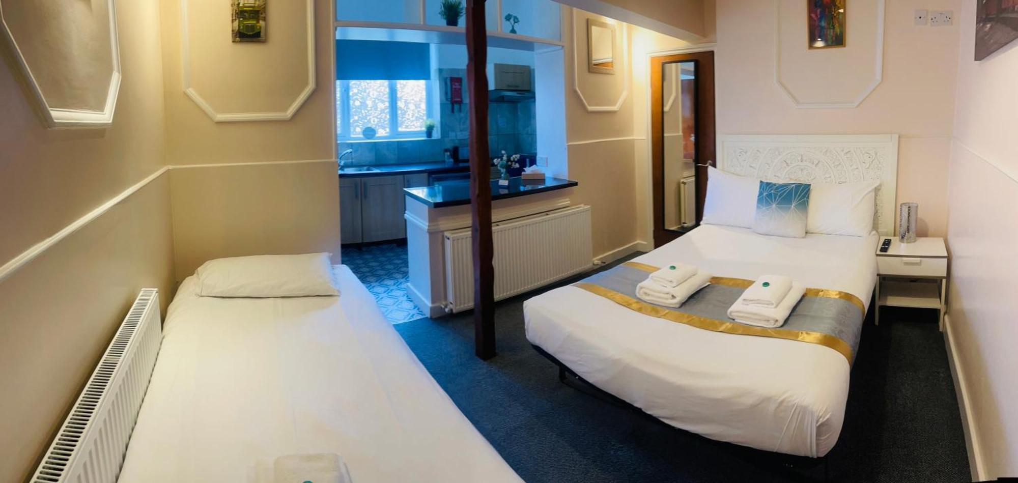 United Hotel *