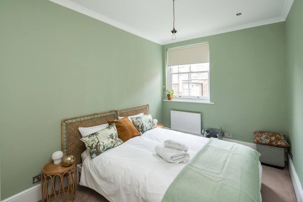 Westbourne Gardens * London