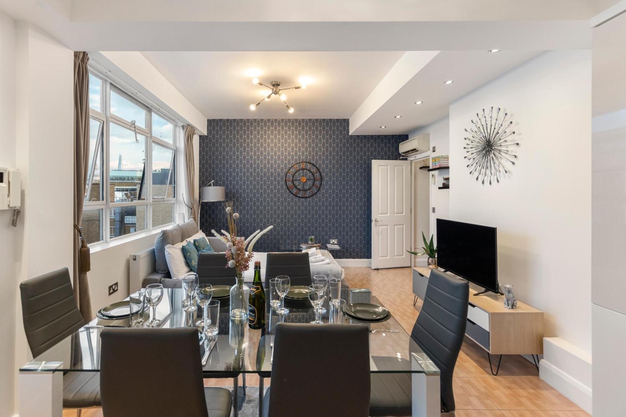 Apartment Central Located In City Of - Farringdon Station
