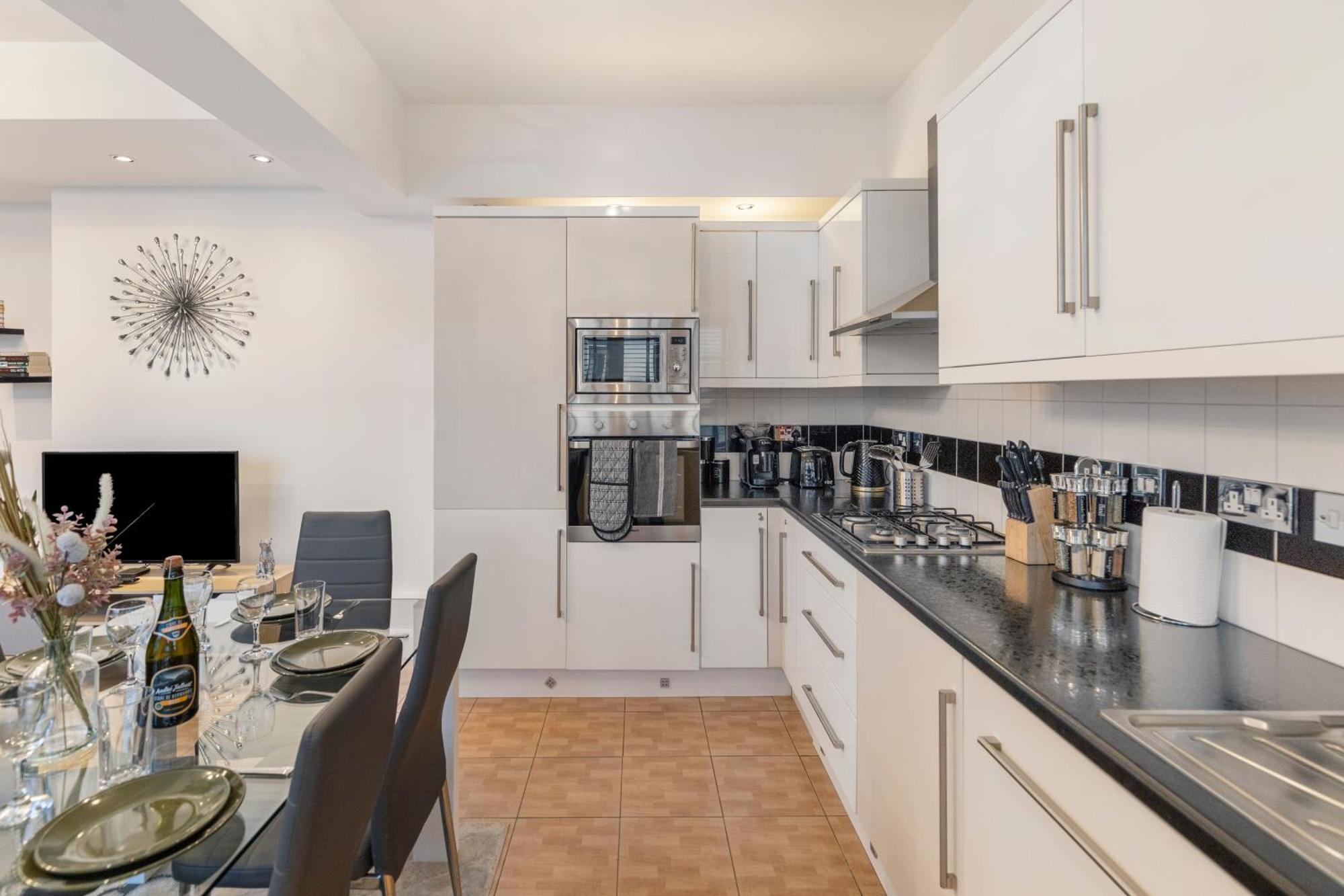Central Located In City Of - Farringdon Station Apartment