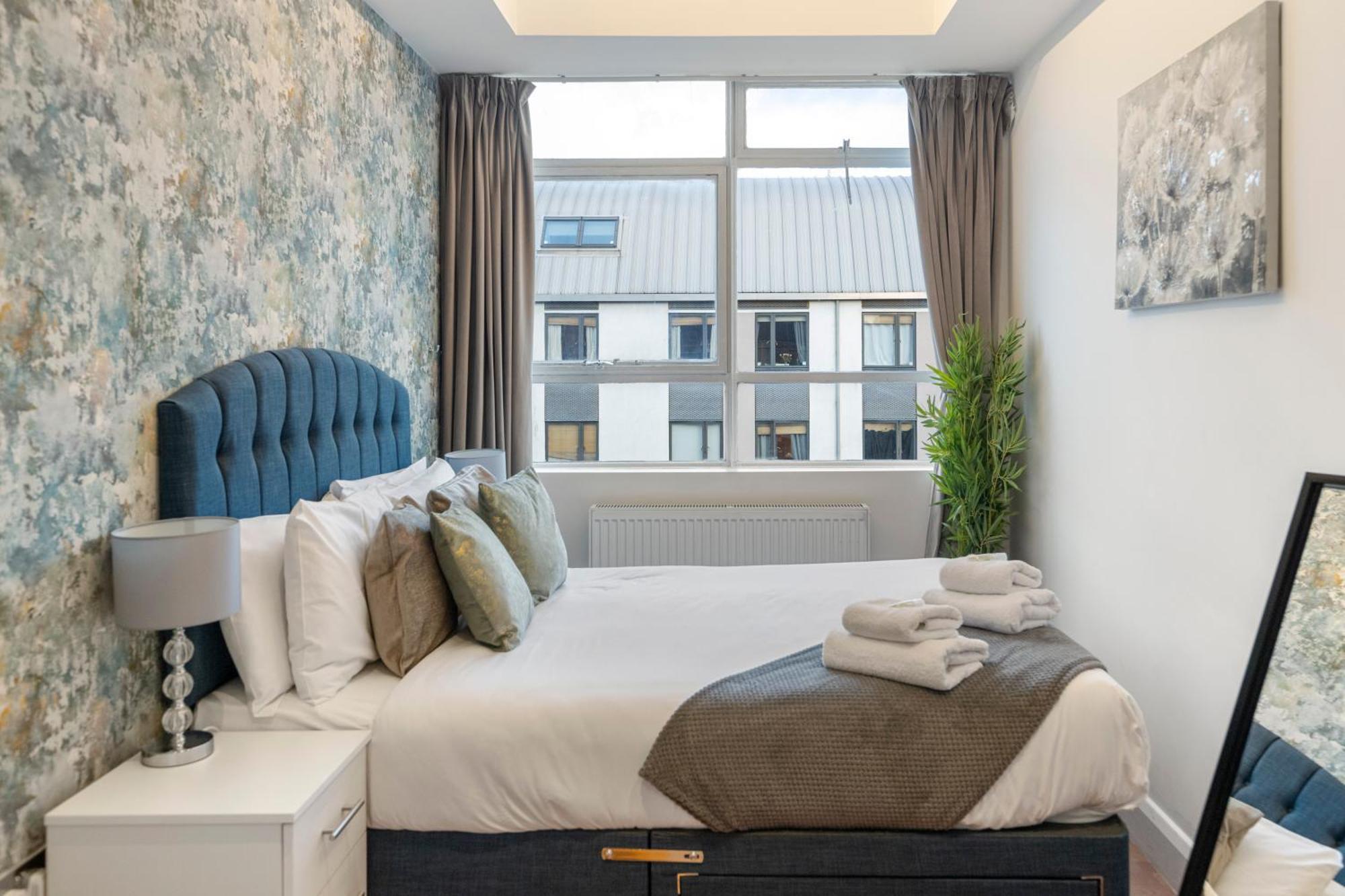 Apartment Central Located In City Of - Farringdon Station *