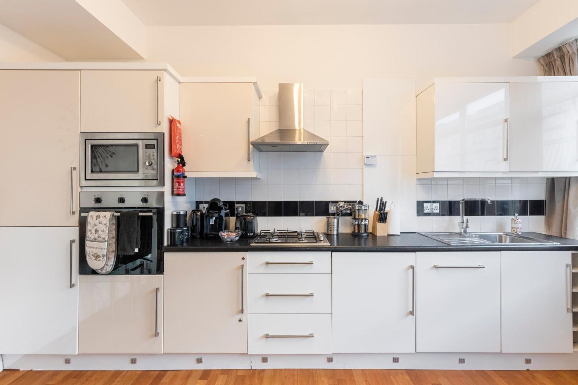 Central Located In City Of - Farringdon Station Apartment London
