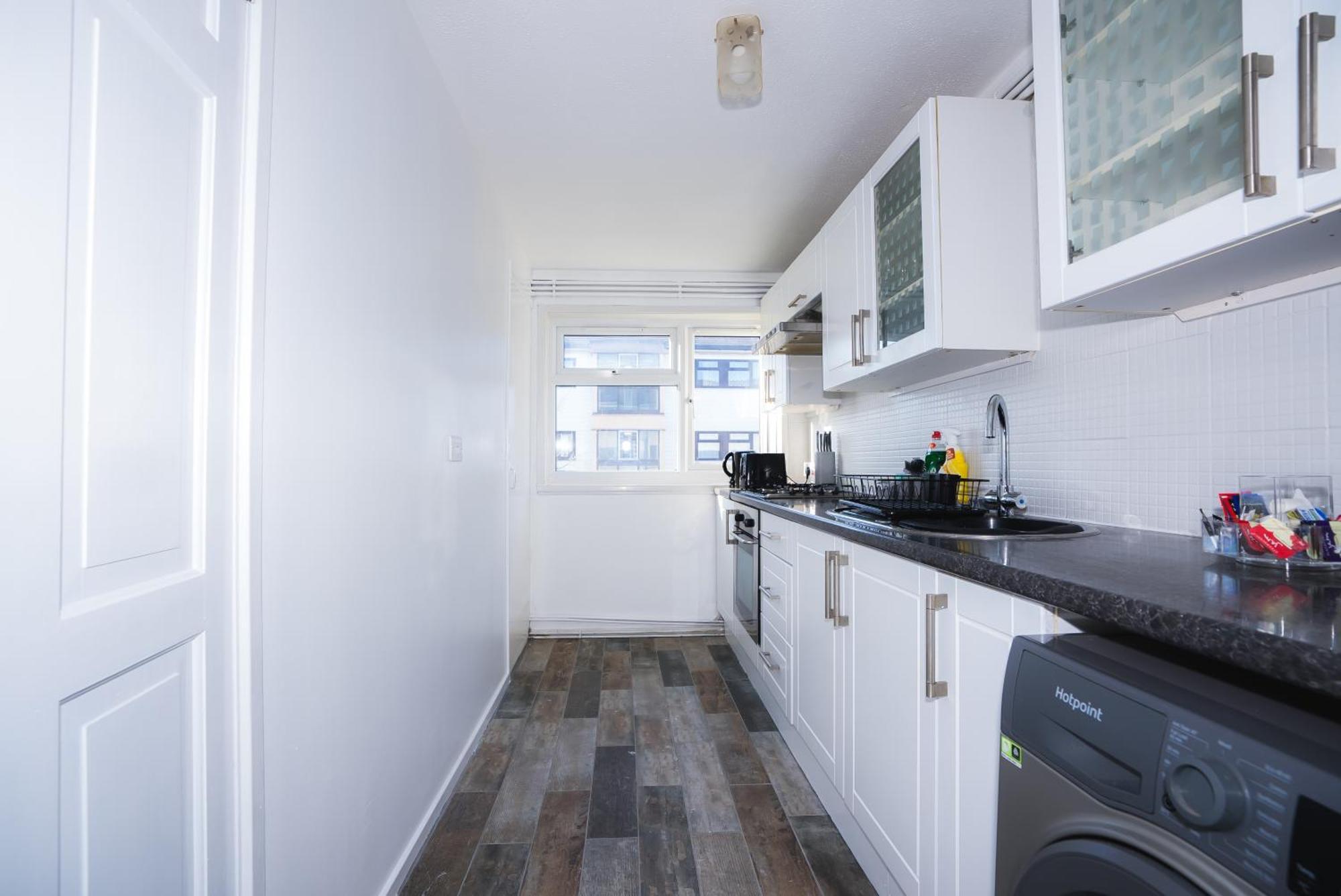 1 Bed Flat Tottenham Hale N17