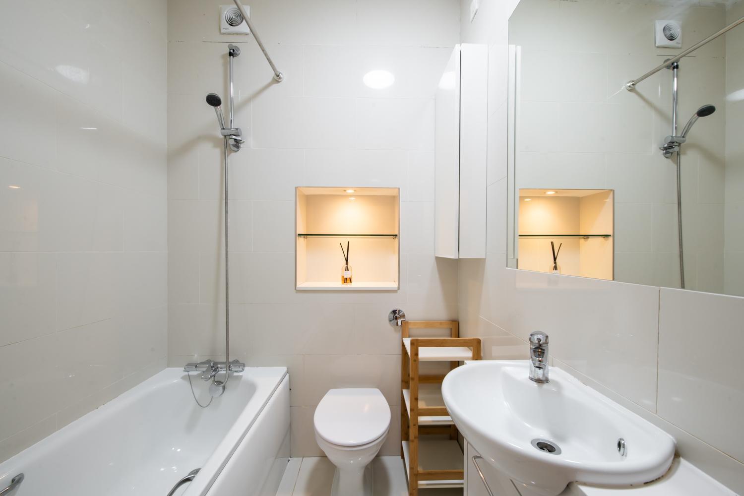 2-bed In The Heart Of Camden