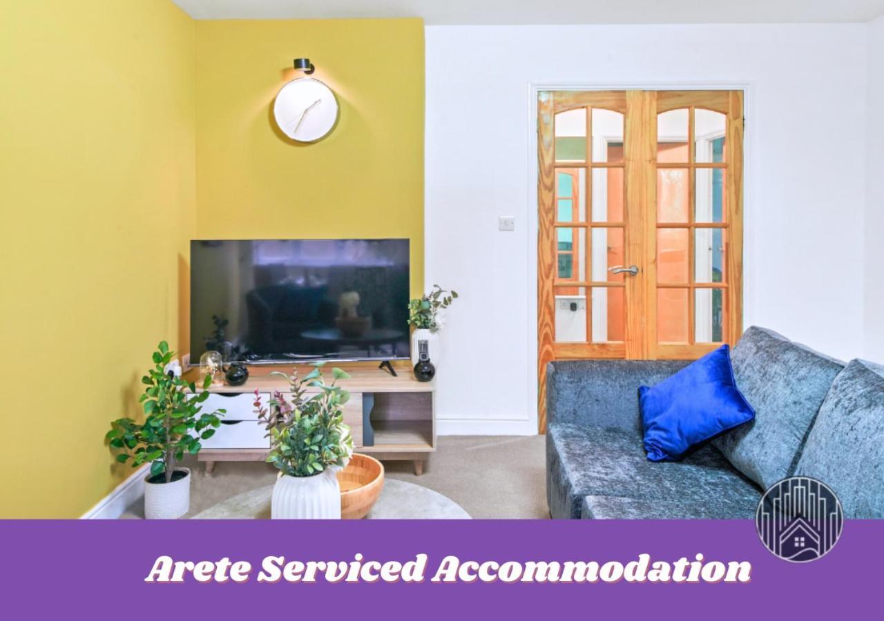 Family-friendly 2-bed, 2-bath Xmas - Book Now! Apartment