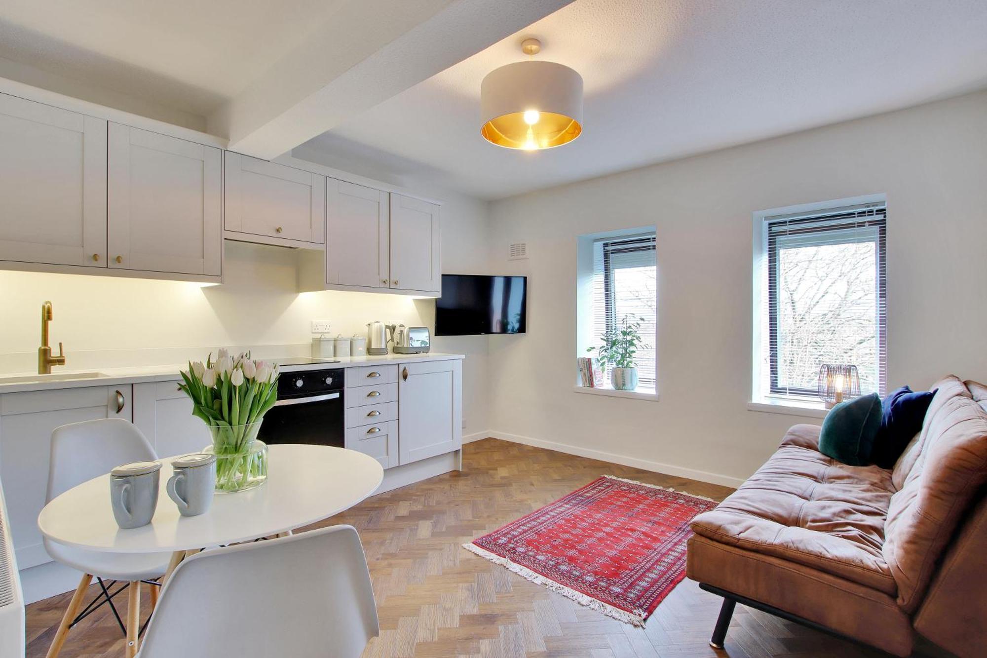 Chic 2-bed Apartment, Free Wi-fi And Parking Apartamento