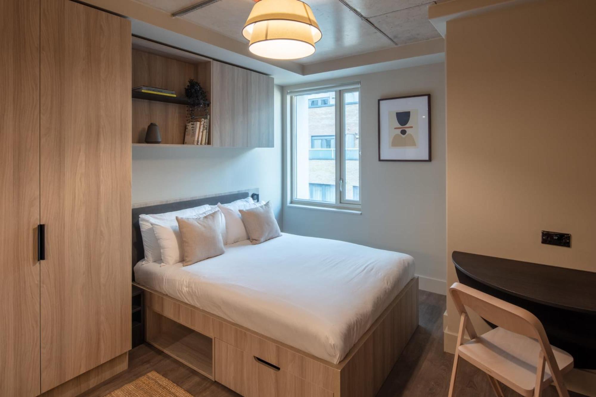 Apartment Florence Dock - *